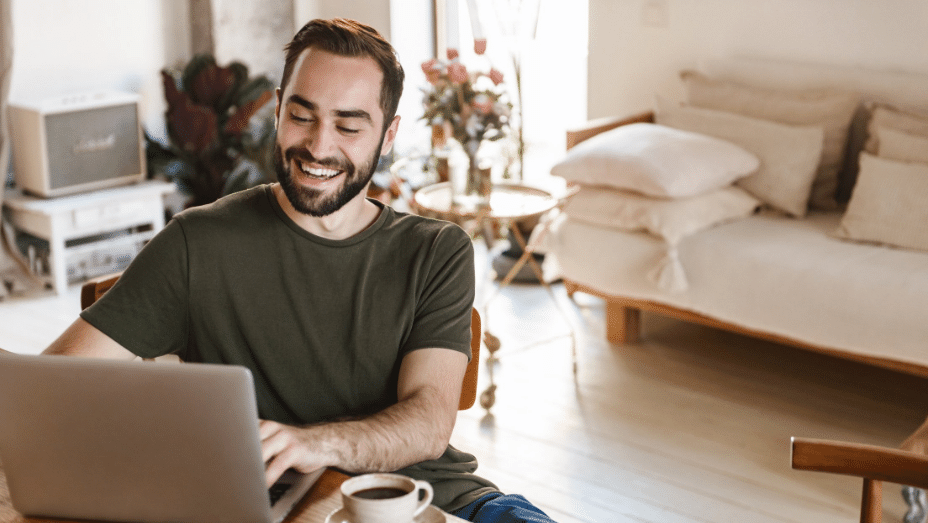 employee working at home hybrid work model